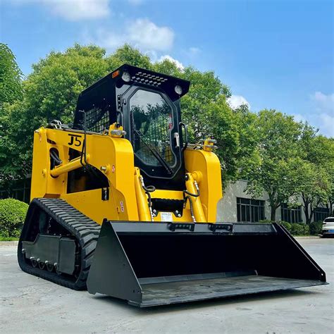 Skid Steers For Sale in CALGARY, ALBERTA